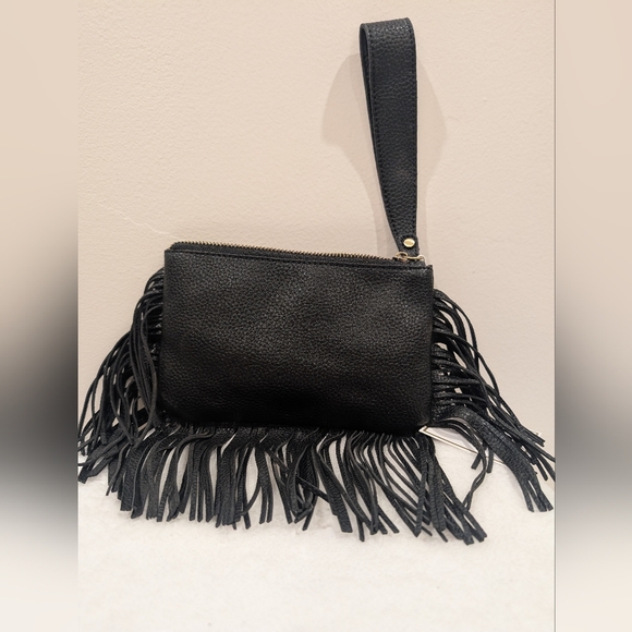 Shiraleah Fringe Tote And Clutch - Picture 4 of 8